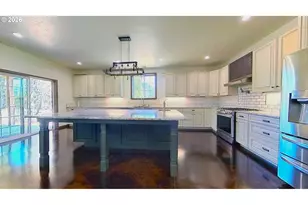 2950 Tenmile Valley Rd, Tenmile, OR 97481 - Photo 12