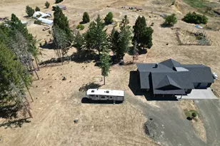 2950 Tenmile Valley Rd, Tenmile, OR 97481 - Photo 48