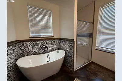 2950 Tenmile Valley Rd, Tenmile, OR 97481 - Photo 24