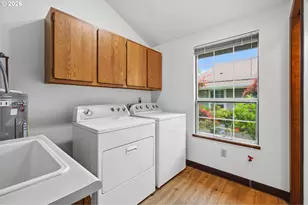 13775 SW Scholls Ferry Rd, Beaverton, OR 97008 - Photo 16