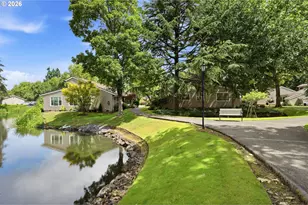 13775 SW Scholls Ferry Rd, Beaverton, OR 97008 - Photo 22