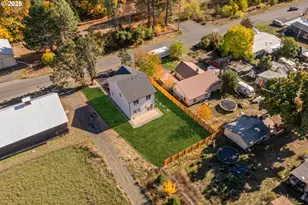 219 Main St, White Salmon, WA 98672 - Photo 30