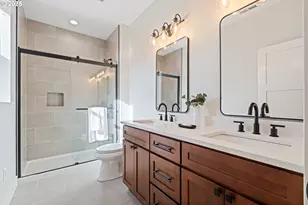 219 Main St, White Salmon, WA 98672 - Photo 14