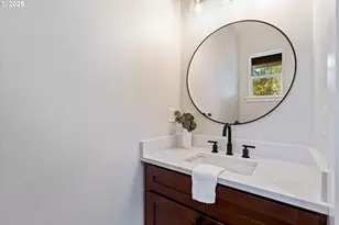 219 Main St, White Salmon, WA 98672 - Photo 14