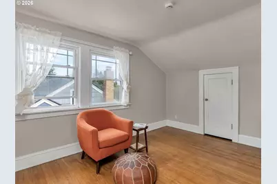 3947 SE Stark St, Portland, OR 97035 - Photo 16