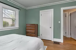 3947 SE Stark St, Portland, OR 97035 - Photo 18