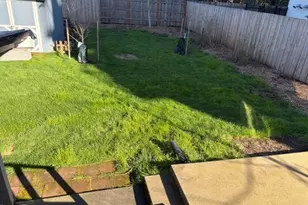 174 NE 4th Ave, Hillsboro, OR 97124 - Photo 28