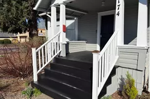 174 NE 4th Ave, Hillsboro, OR 97124 - Photo 6