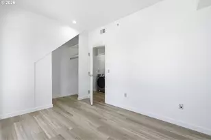 12600 SW Crescent St, Beaverton, OR 97005 - Photo 20