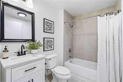 12600 SW Crescent St #216, Beaverton, OR 97005 - Photo 20