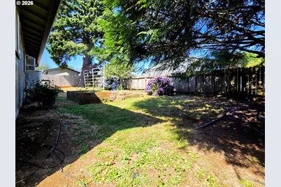 417 Railroad St, Brookings, OR 97415 - Photo 6