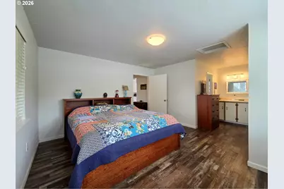 417 Railroad St, Brookings, OR 97415 - Photo 16