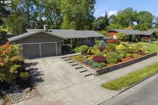 11850 SW Foothill Dr, Portland, OR 97225 - Photo 2