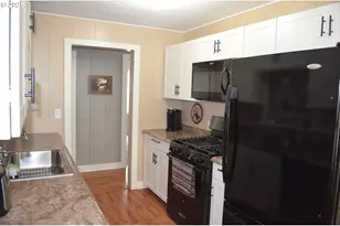 138118 Hillcrest St, Gilchrist, OR 97737 - Photo 8