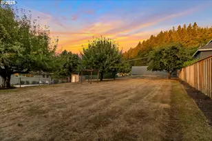 14300 SE King Rd, Happy Valley, OR 97086 - Photo 16