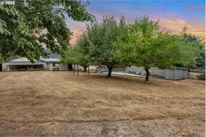 14300 SE King Rd, Happy Valley, OR 97086 - Photo 14