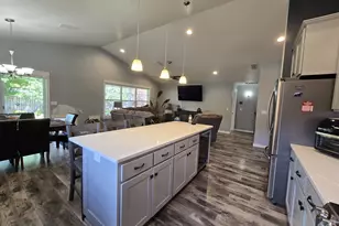 266 Retirement Ln, Cave Junction, OR 97523 - Photo 22