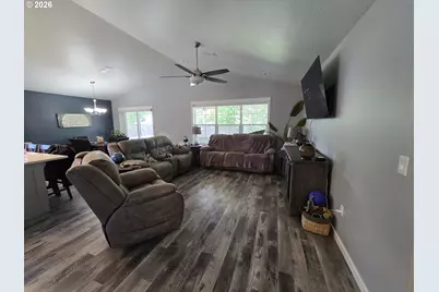266 Retirement Ln, Cave Junction, OR 97523 - Photo 14