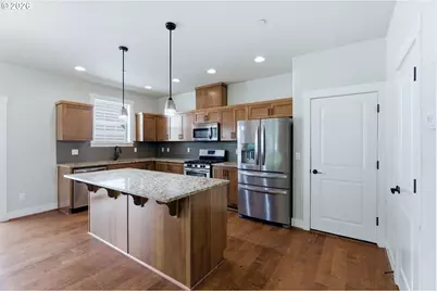 10837 SW Carinthia Cir, Wilsonville, OR 97070 - Photo 12