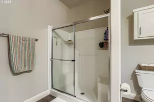 12450 SW Fischer Rd, Tigard, OR 97224 - Photo 16