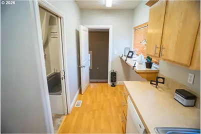 3914 NW Franklin St, Vancouver, WA 98660 - Photo 12