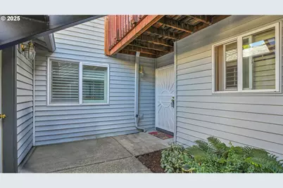 4000 NE 109th Ave #G211, Vancouver, WA 98682 - Photo 2