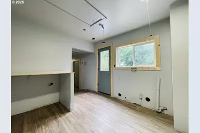 890 2nd St SE, Bandon, OR 97411 - Photo 26