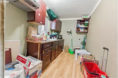 150 SE 82nd Ave, Portland, OR 97216 - Photo 14