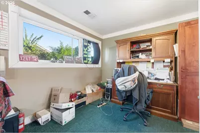 150 SE 82nd Ave, Portland, OR 97216 - Photo 22