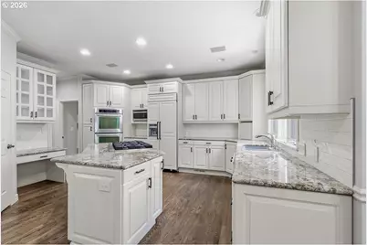 10825 SW Avocet Ct, Beaverton, OR 97007 - Photo 10