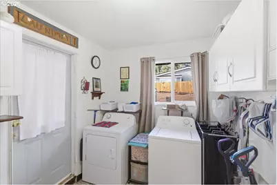 2295 Cedar St, Sweet Home, OR 97386 - Photo 22