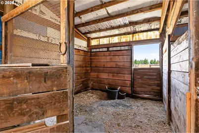 33 Mountain View Ranch Rd, Goldendale, WA 98620 - Photo 16