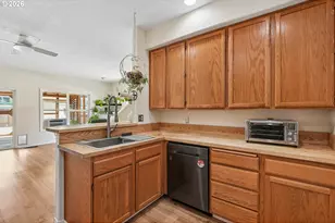 633 N Grant St, Newberg, OR 97132 - Photo 10