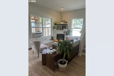 633 N Grant St #C, Newberg, OR 97132 - Photo 10