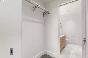 550 SW 10th Ave, Portland, OR 97205 - Photo 20