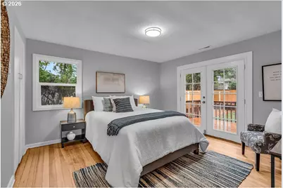 8730 NE Davis St, Portland, OR 97220 - Photo 20