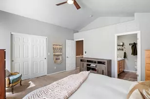 21117 NE Osburn Loop, Fairview, OR 97024 - Photo 16