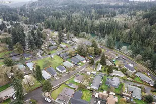 422 SW Juniper Rd, Estacada, OR 97023 - Photo 32