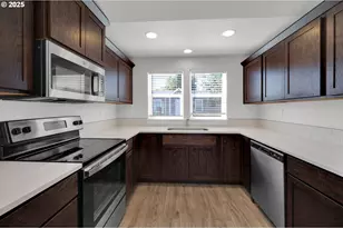 463 35th St, Springfield, OR 97478 - Photo 18