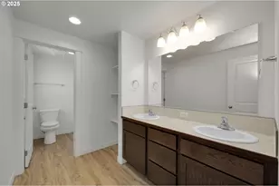 463 35th St, Springfield, OR 97478 - Photo 28