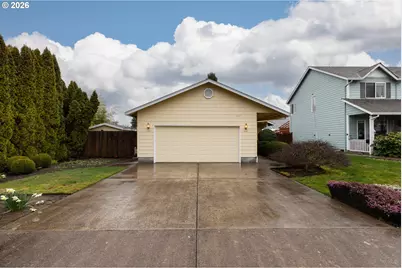 34305 NE Heron Meadows Dr, Scappoose, OR 97056 - Photo 2