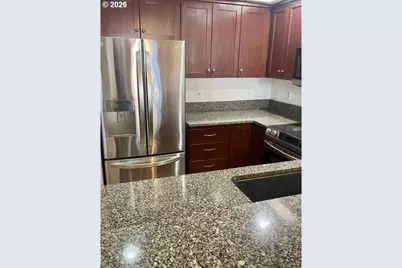 880 SE 193rd Ave, Portland, OR 97233 - Photo 6