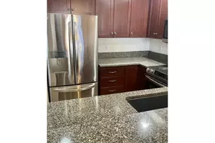 880 SE 193rd Ave, Portland, OR 97233 - Photo 6
