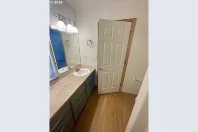 880 SE 193rd Ave, Portland, OR 97233 - Photo 30