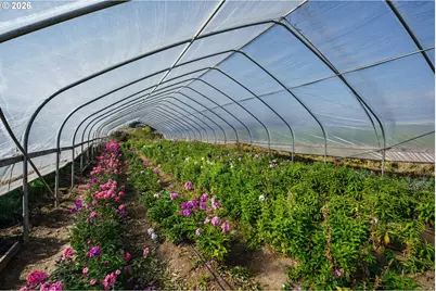 727 SW Stringtown Rd, Forest Grove, OR 97116 - Photo 14