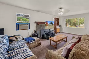 1980 Walker Rd NE, Salem, OR 97305 - Photo 6