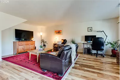 2221 Ridgeway Dr, Eugene, OR 97401 - Photo 6