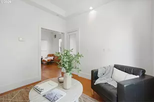 322 S Whitaker St, Portland, OR 97239 - Photo 12