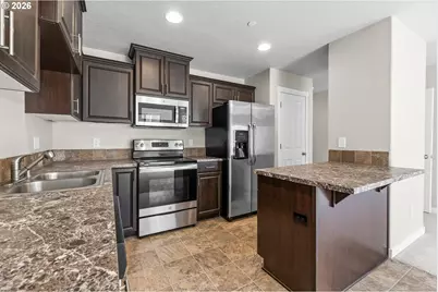 837 NE 109th Ct, Vancouver, WA 98664 - Photo 16