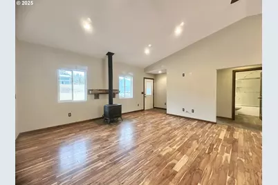 19400 S Frank Rd, Colton, OR 97017 - Photo 10